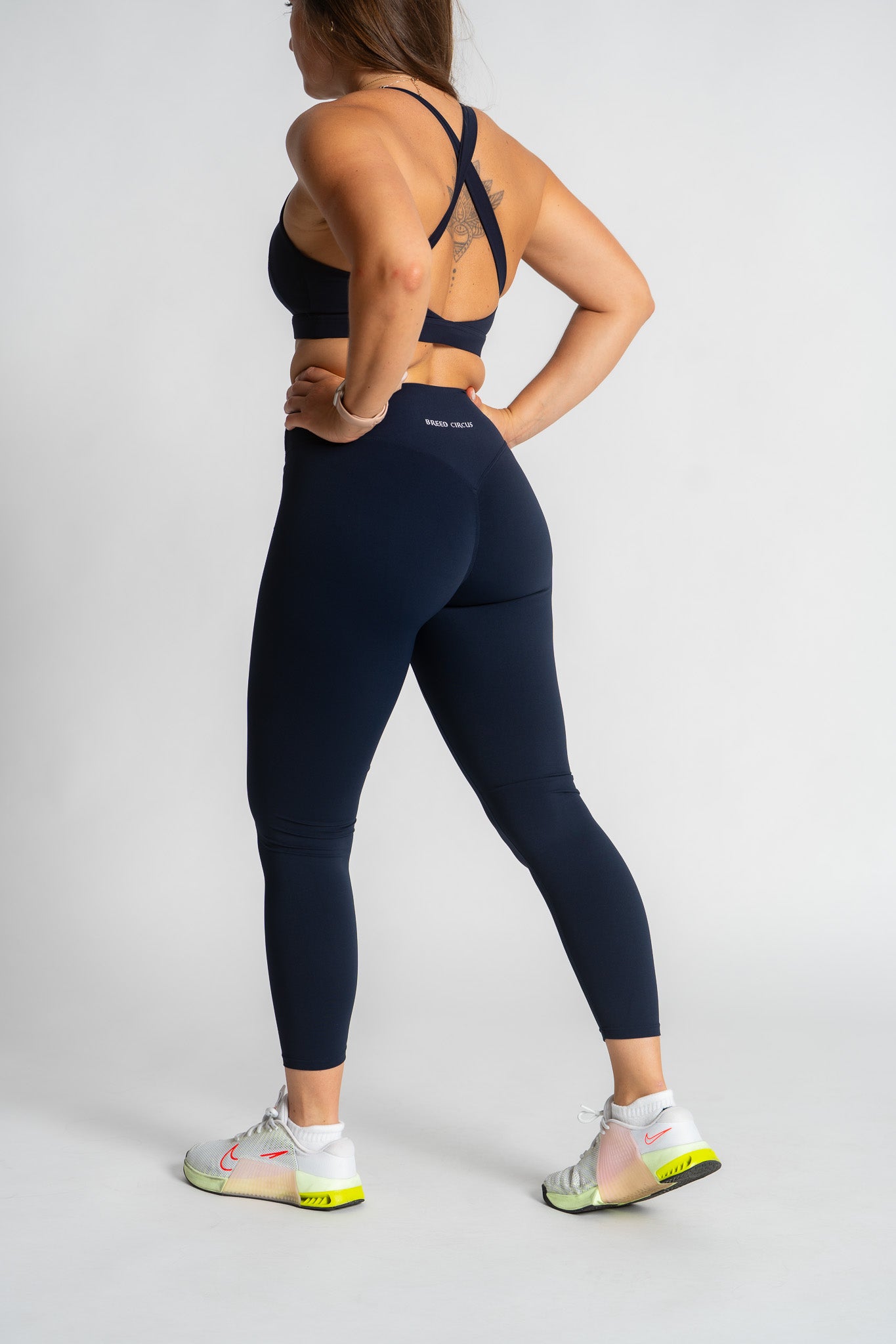 Grazia leggings : Mid-Waist Activewear Leggings