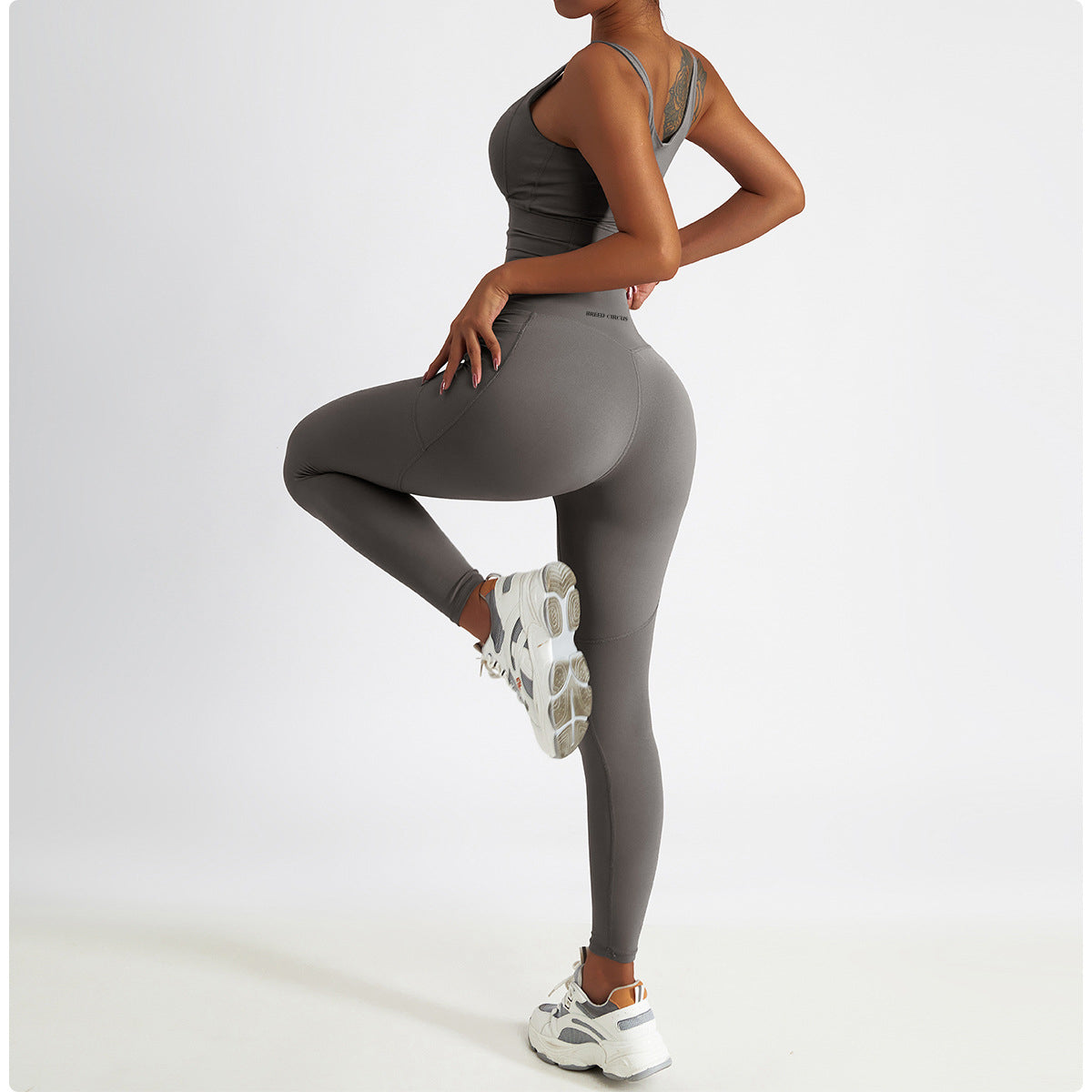 Milla leggings : Mid-Waist Activewear Leggings