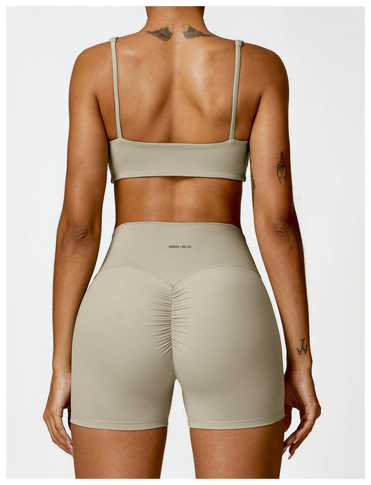 Maddalena Shorts: Mid-Waist Activewear Shorts