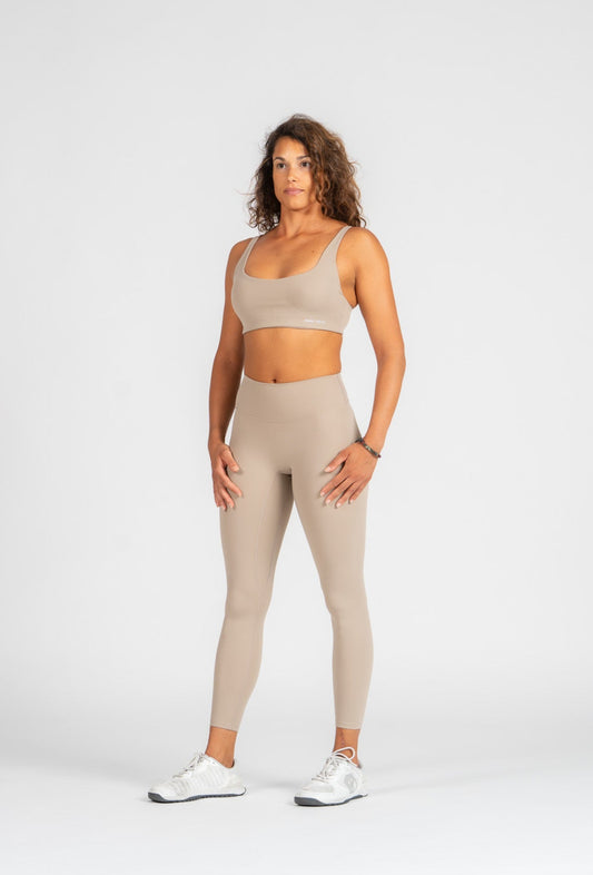 Maddalena Leggings: Mid-Waist Activewear Leggings with Scrunch Seam